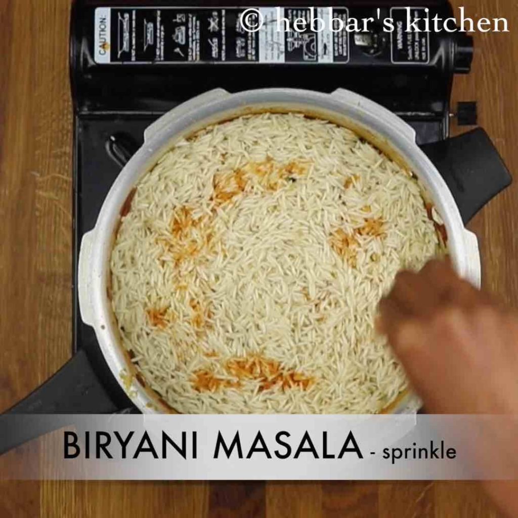 how to make vegetable biryani recipe in cooker