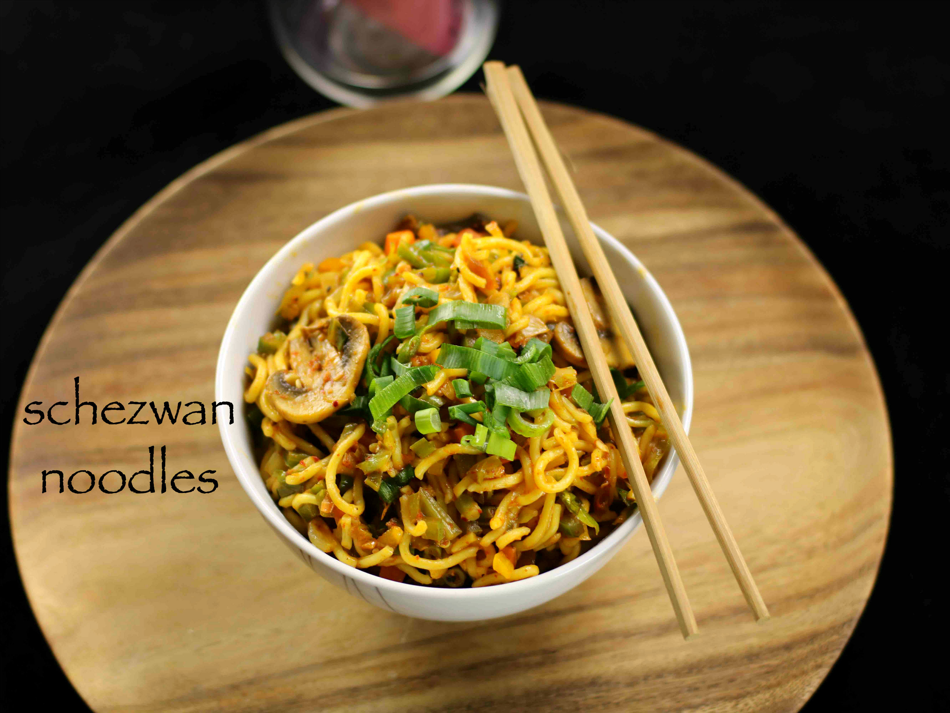 schezwan noodles recipe | chinese schezuan noodles recipe