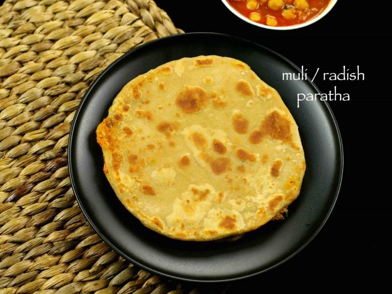 mooli paratha recipe | radish paratha recipe | punjabi mooli ke paratha