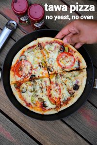 veg pizza on tawa without yeast