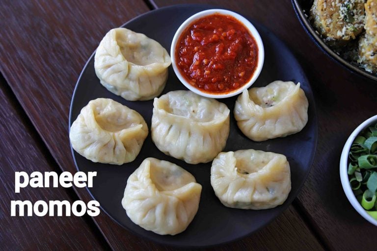 पनीर मोमोज़ रेसिपी | paneer momos in hindi | पनीर मोमो | वेज पनीर मोमोज़