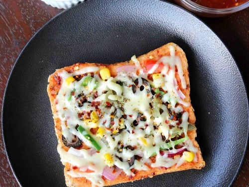 Pizza Bread Recipe Bread Pizza Recipe With Instant Pizza Sauce