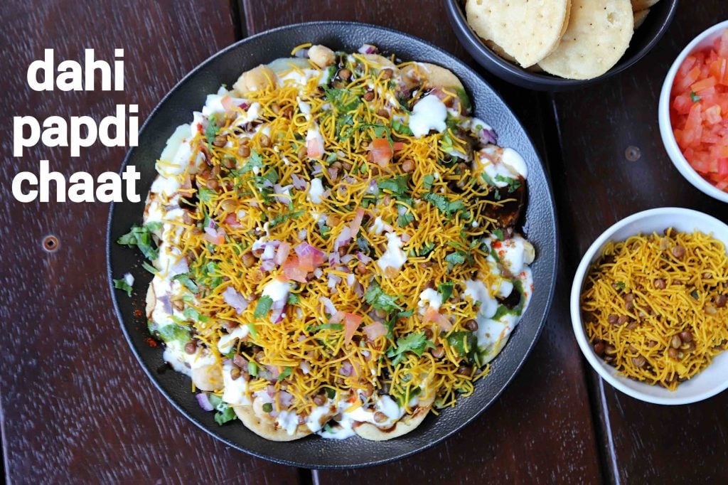 dahi bhalla papdi chaat