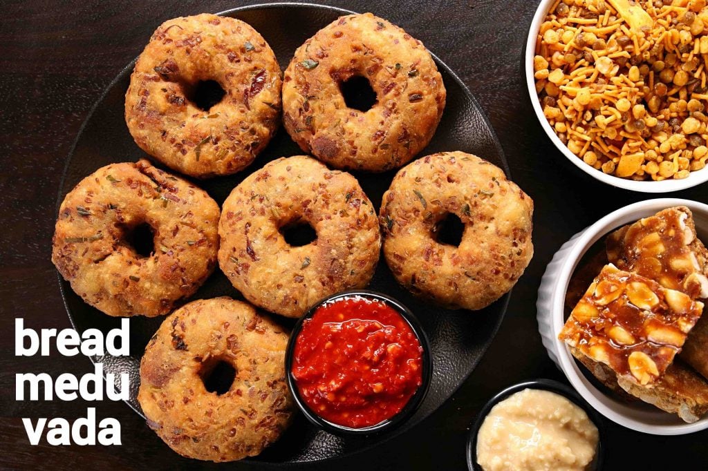 instant medu vada with leftover bread slices