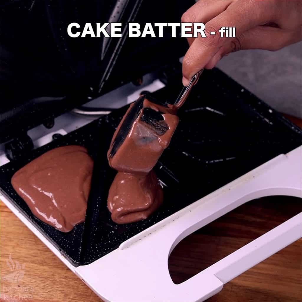 Sandwich maker mini cakes Recipe by Bridget - Cookpad