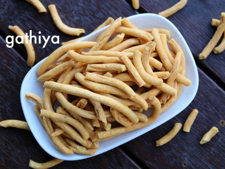 gathiya recipe | gathia recipe | bhavnagari tikha gathiya sev recipe