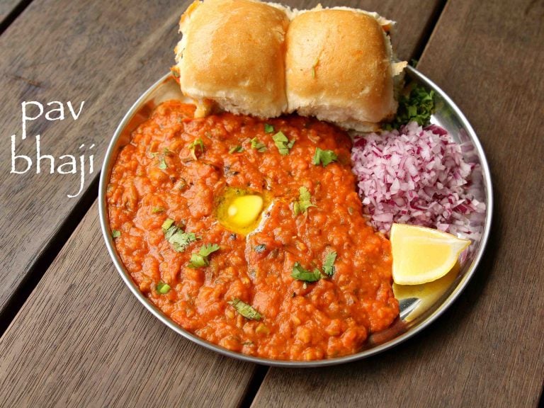 पाव भाजी रेसिपी | pav bhaji recipe in hindi | आसान मुंबई स्टाइल पाव भाजी रेसिपी