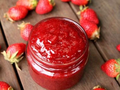homemade low sugar strawberry jam